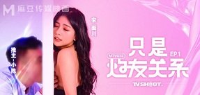 Người yêu vào showbiz liền cắm cho người yêu cặp sừng to